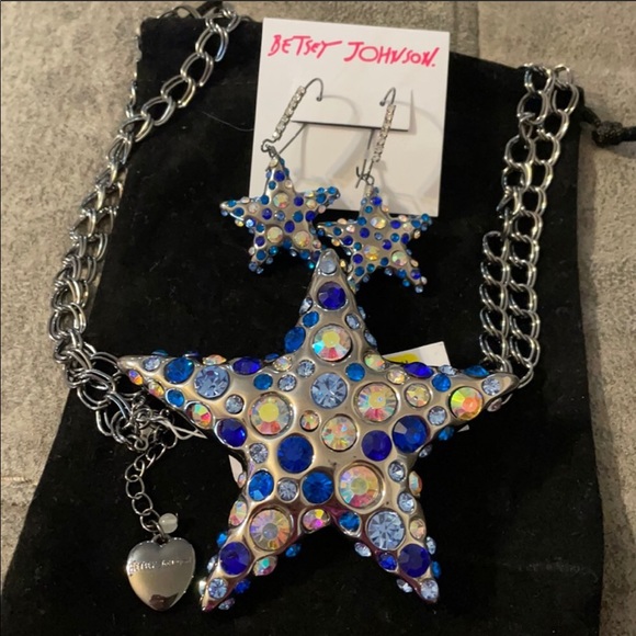 Betsey John large celestial star pendant necklace - Picture 7 of 9